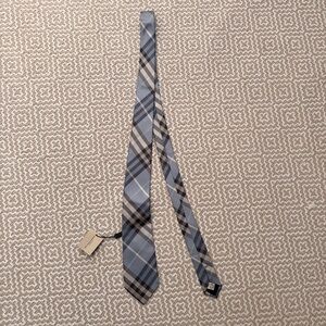 NWT Burberry Classic Plaid Men's Tie blue
